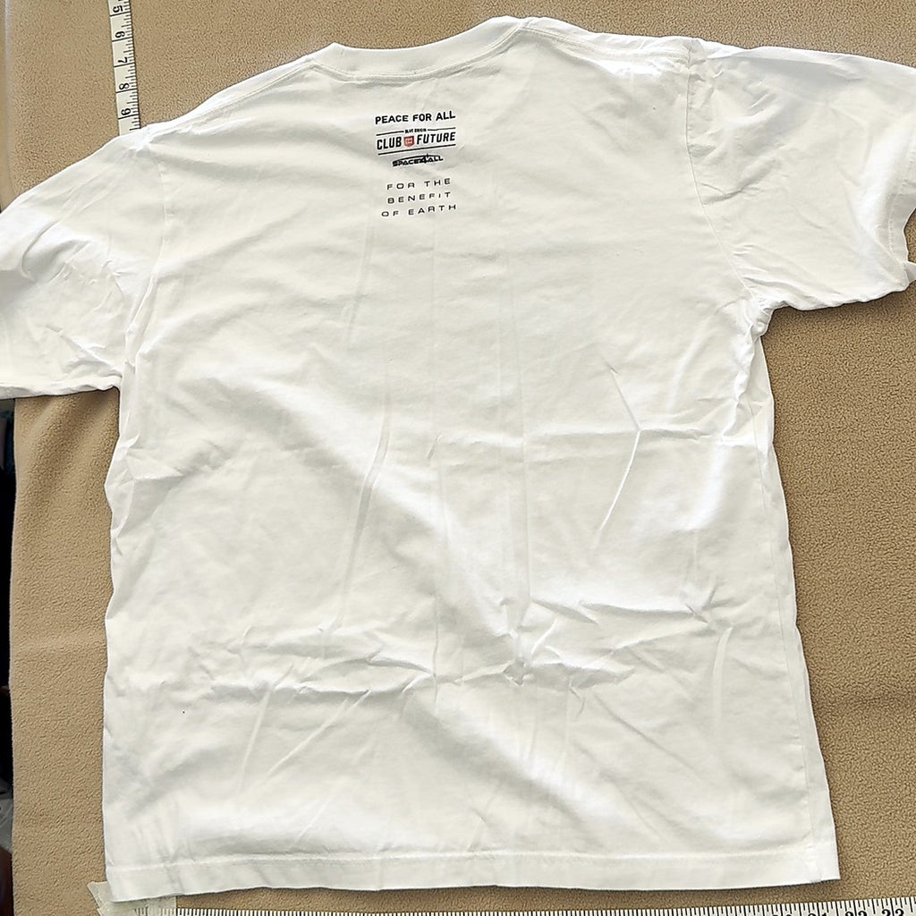 UNIQLO Peace For All Club For The Future T-Shirt XL White Short Sleeve Earth