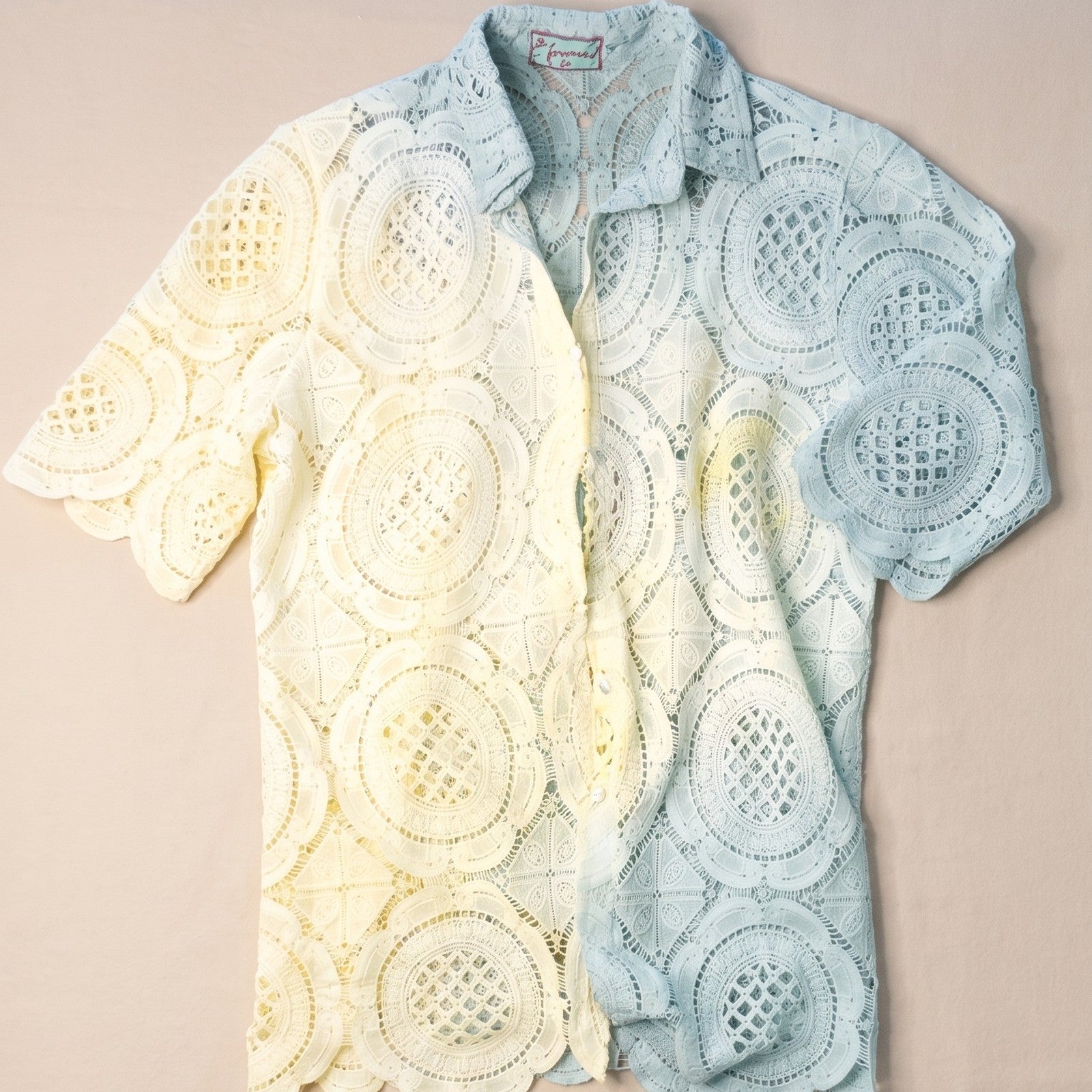 The Farra M/L Blue Yellow Gradient Crochet Lace Short Sleeve Button Up Shirt