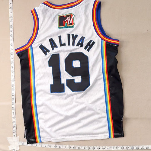 Aaliyah MTV Rock N Jock Brick Layers 19 Jersey Basketball White Multi Medium
