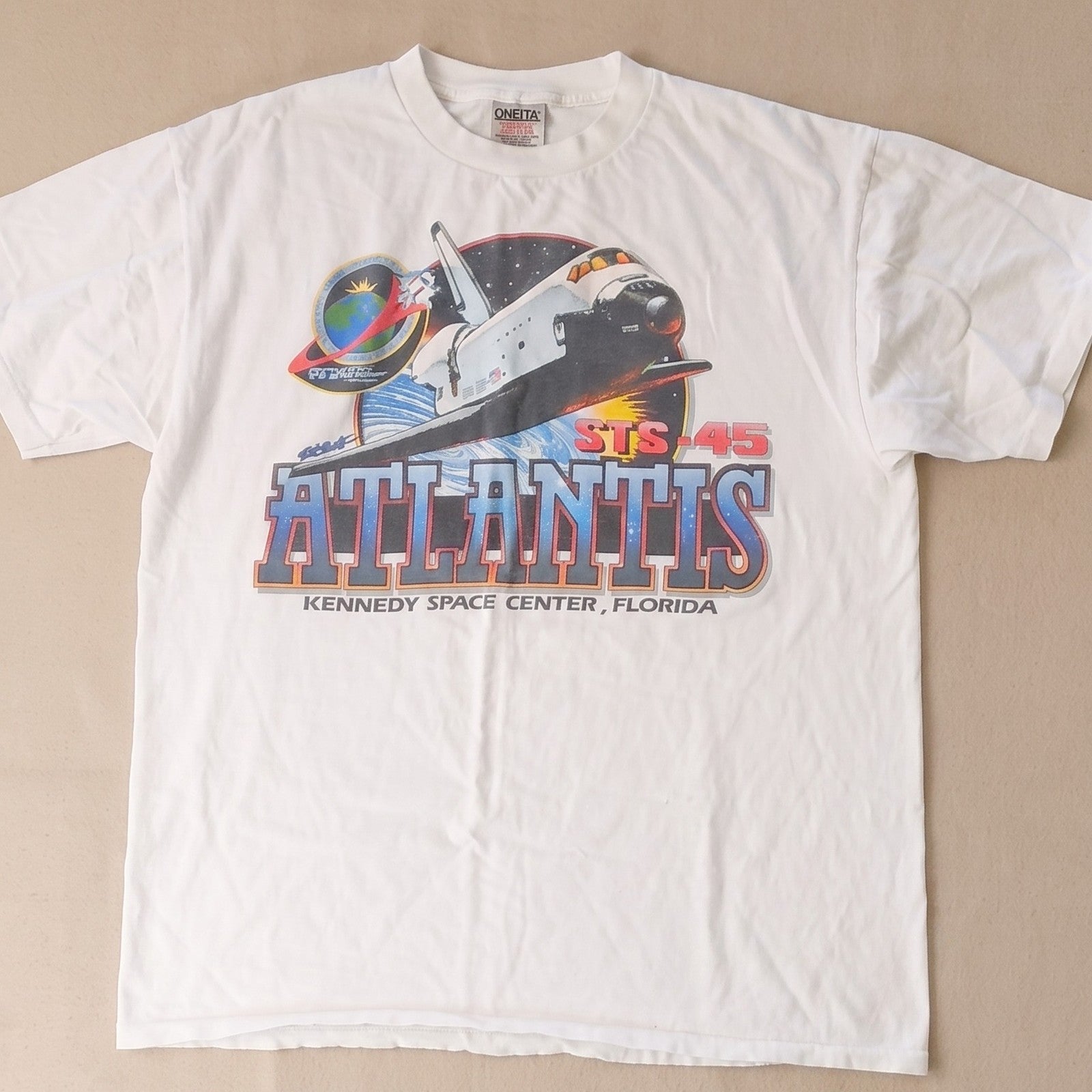 Vintage Space Shuttle Atlantis STS-45 T-Shirt Oneita White XL