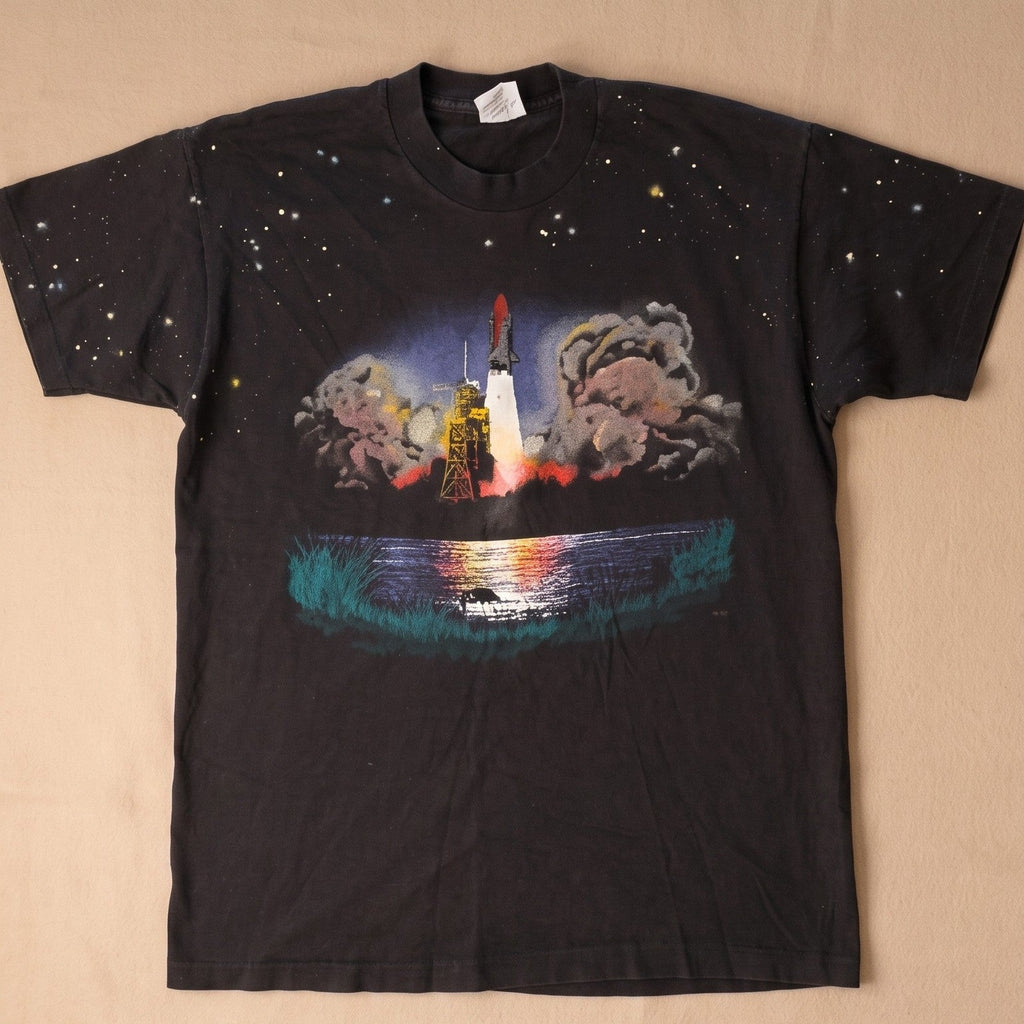 Vintage 90s Space Shuttle Launch T-Shirt Fruit of the Loom Made in USA XL