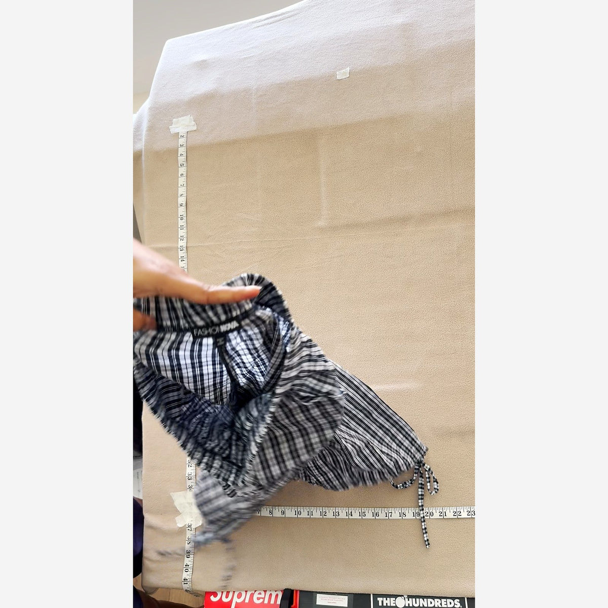 Fashion Nova Women's Medium Black White Plaid Wide Leg Capri Pants Drawstring