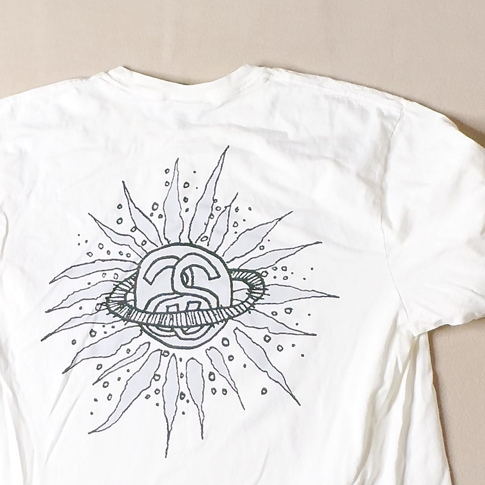 Stussy T-Shirt Sun Planet Graphic Logo XL White Made in Honduras