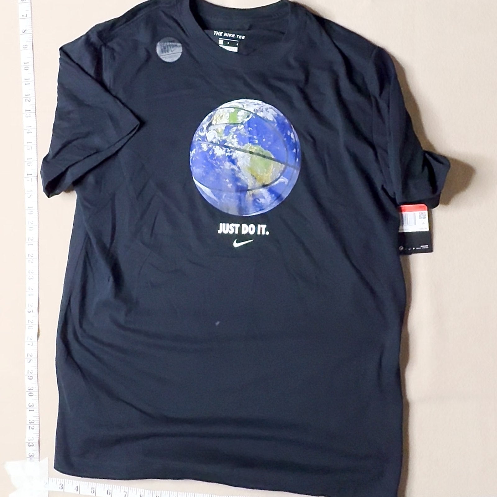 Nike Dri-Fit Just Do It Basketball Earth Globe Graphic T-Shirt Black Size L NWT