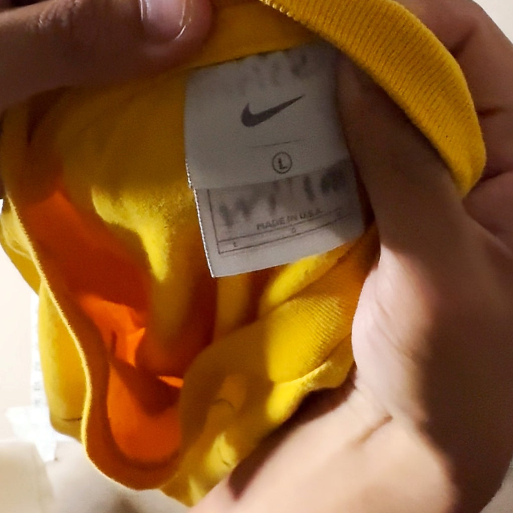 Nike Basketball Graphic T-Shirt Yellow Short Sleeve Size L Large